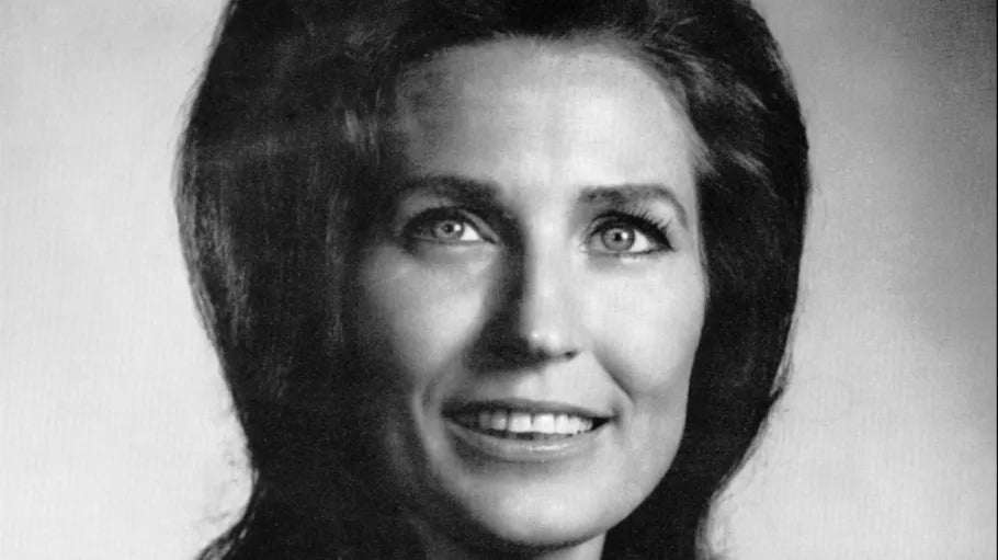 Sandbox Takes Over Management of Loretta Lynn Estate