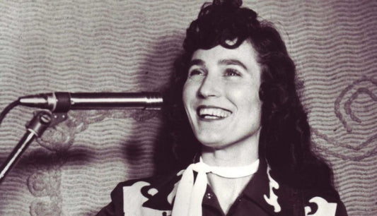 Watch: Loretta Lynn Honors Her Friend Patsy Cline in “I Fall to Pieces”